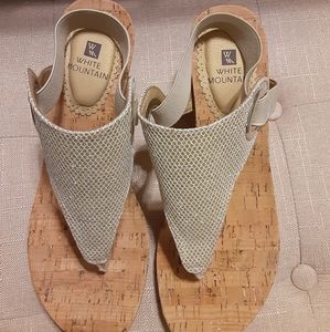 White Mountain gold glitter sandals